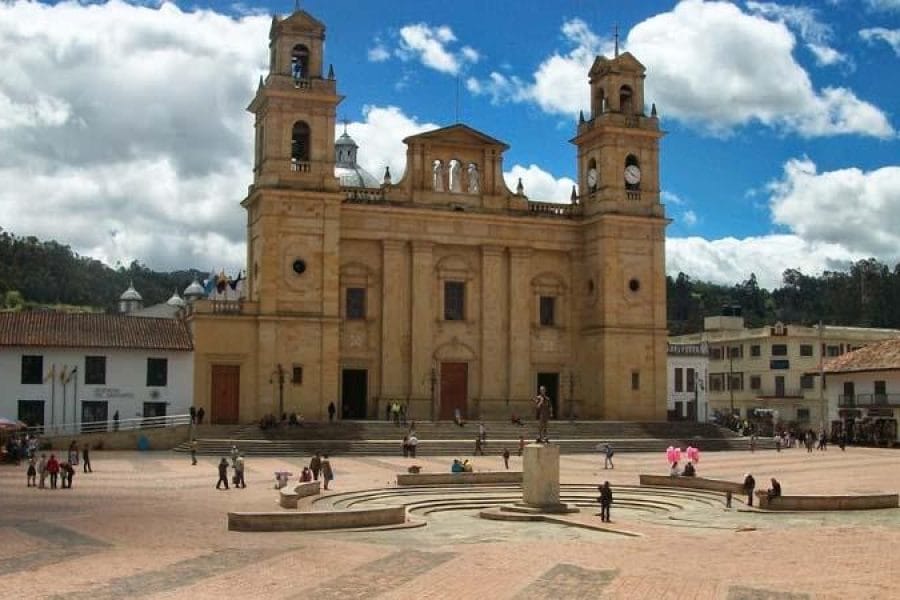 NAVIDAD FIESTA VIRGEN DE  CHIQUINQUIRA BOGOTA